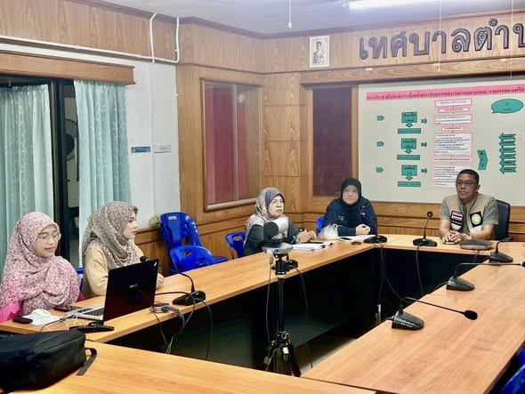 ประชุมขี้แจงแนวทางการให้ความช่วยเหลือผู้ประสบอุทกภัย